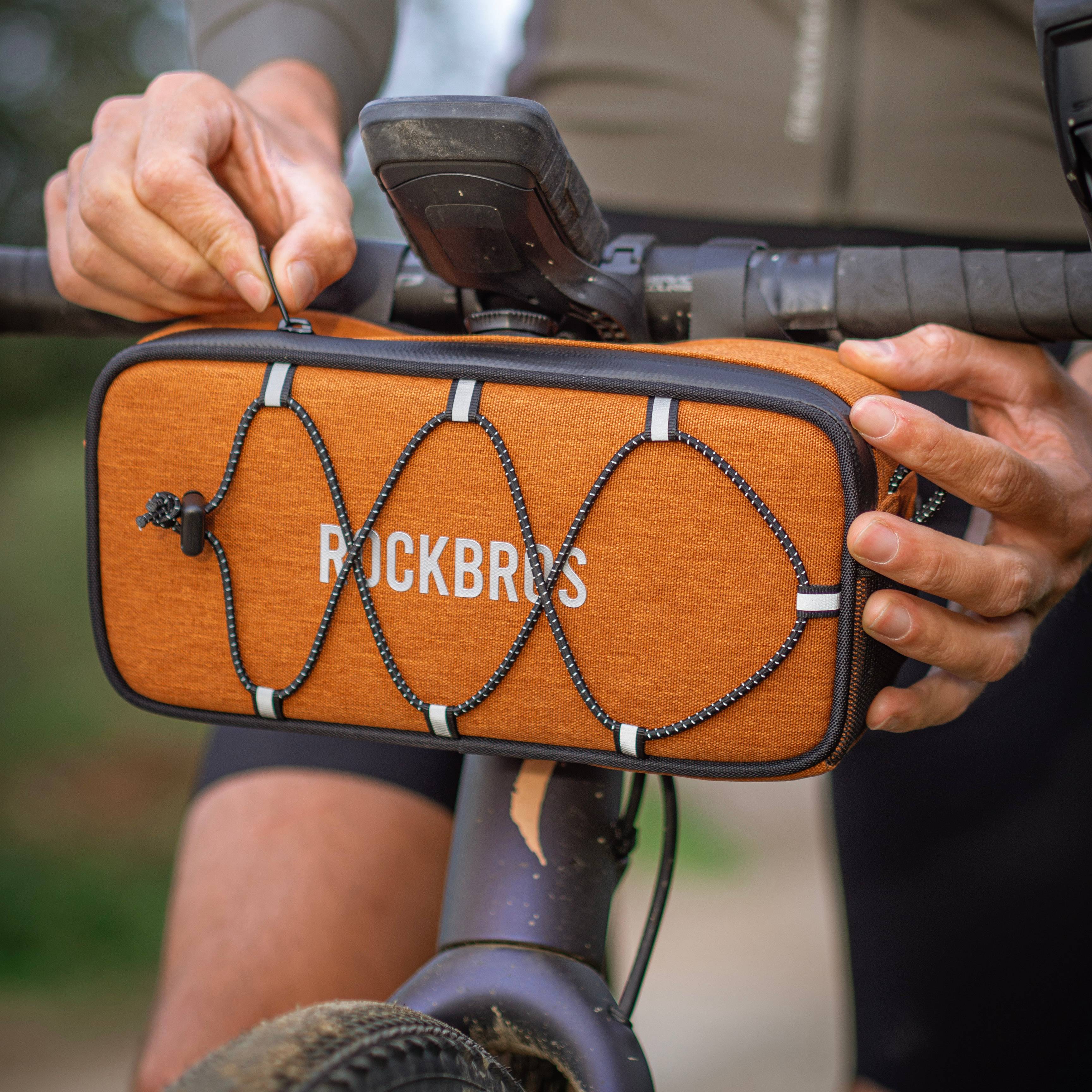 ROCKBROS bike handlebar bags for easy access and secure storage on handlebars