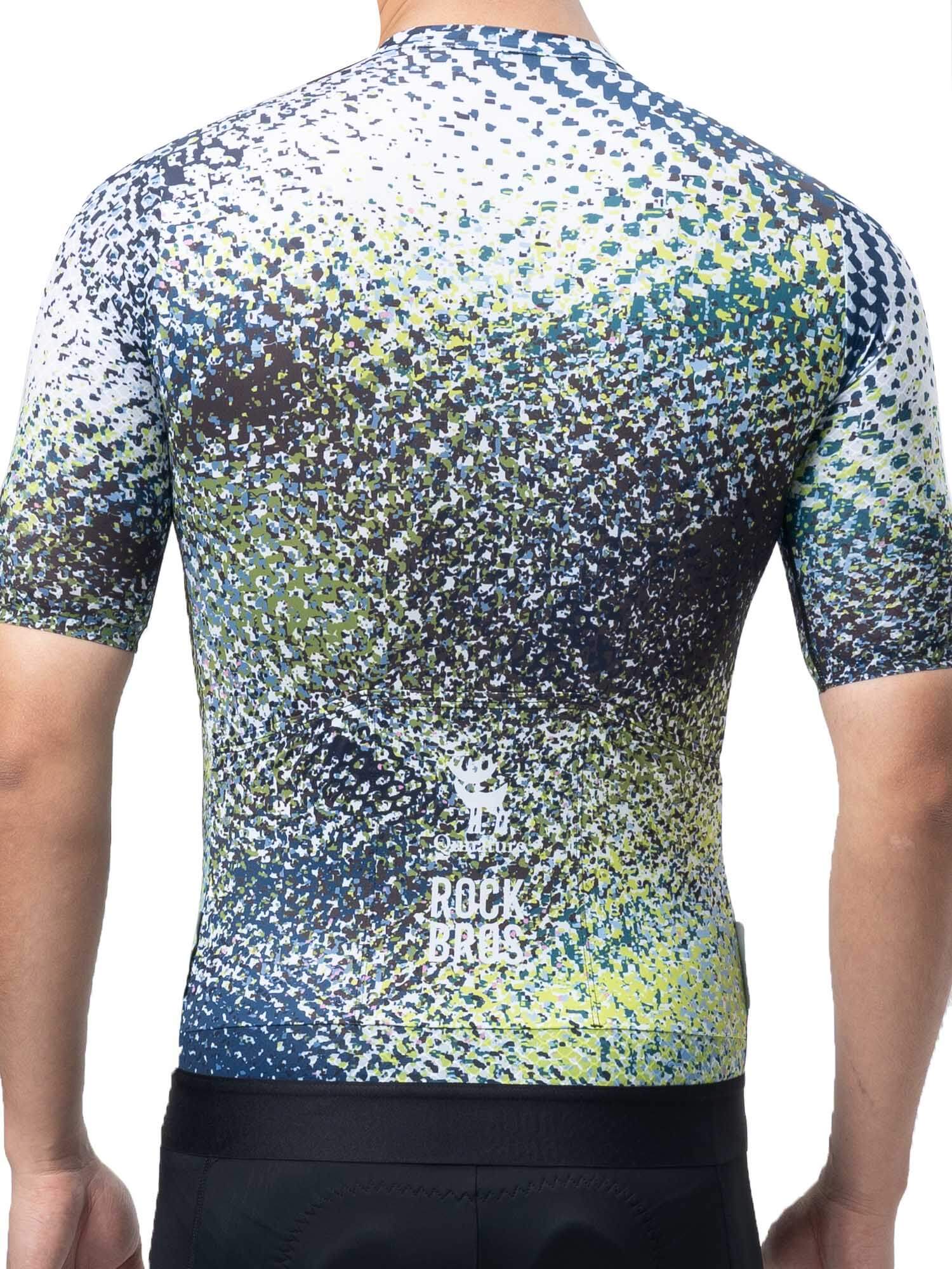 ROCKBROS men’s camouflage short-sleeve cycling jersey with breathable fabric and rear pockets