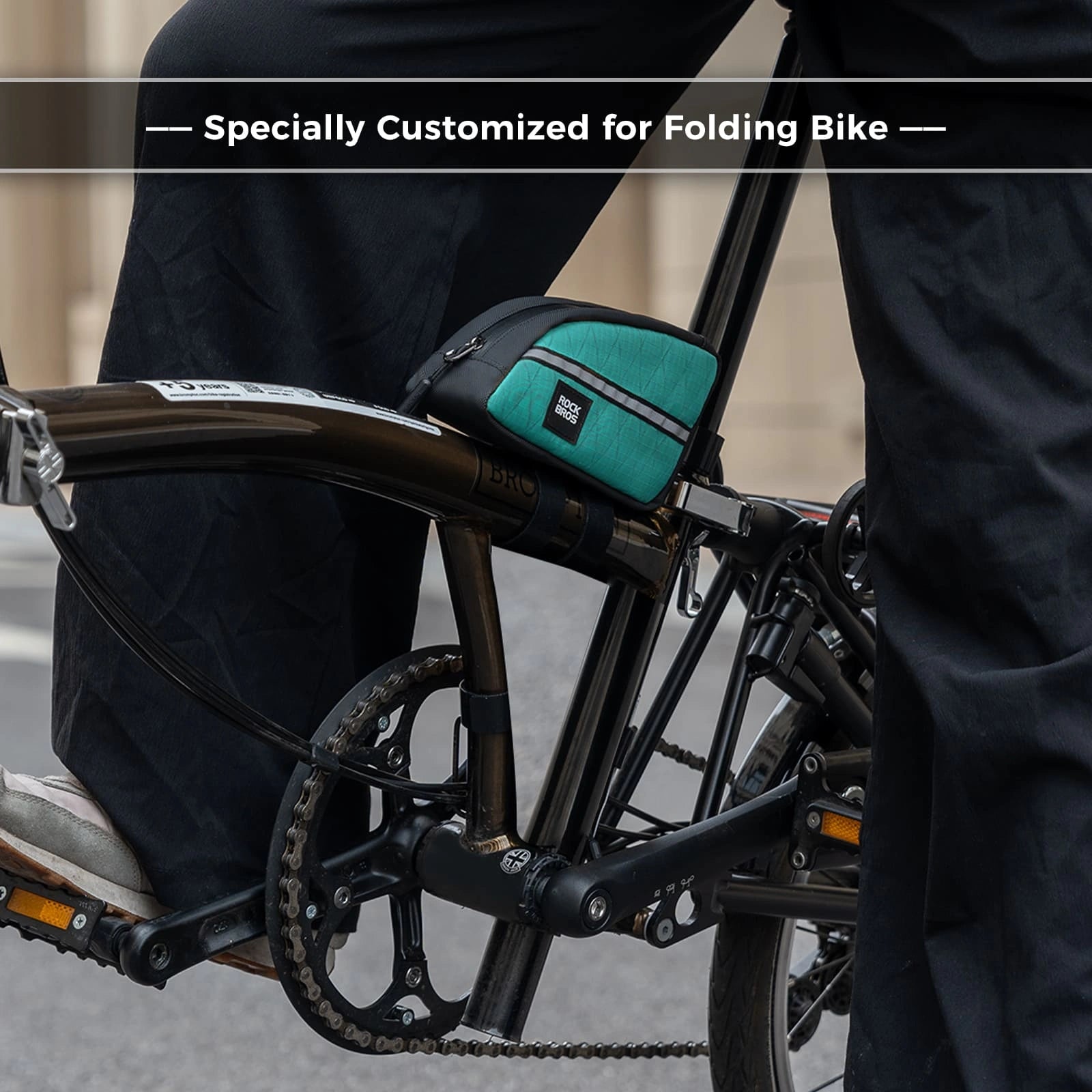 ROCKBROS 0.9L Waterproof Bike Top Tube Bag With Slim Fit And Easy-Access Zipper
#Color_Blue