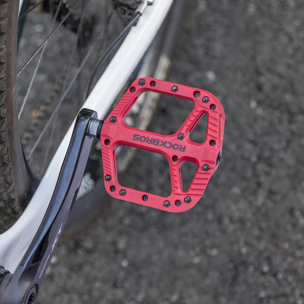 ROCKBROS Anti-Slip Wide Nylon Comfort Bike Pedals with Cr-Mo Steel Spindle, Sealed DU Bearings, and 9/16 Inch Fit
#Color_Red