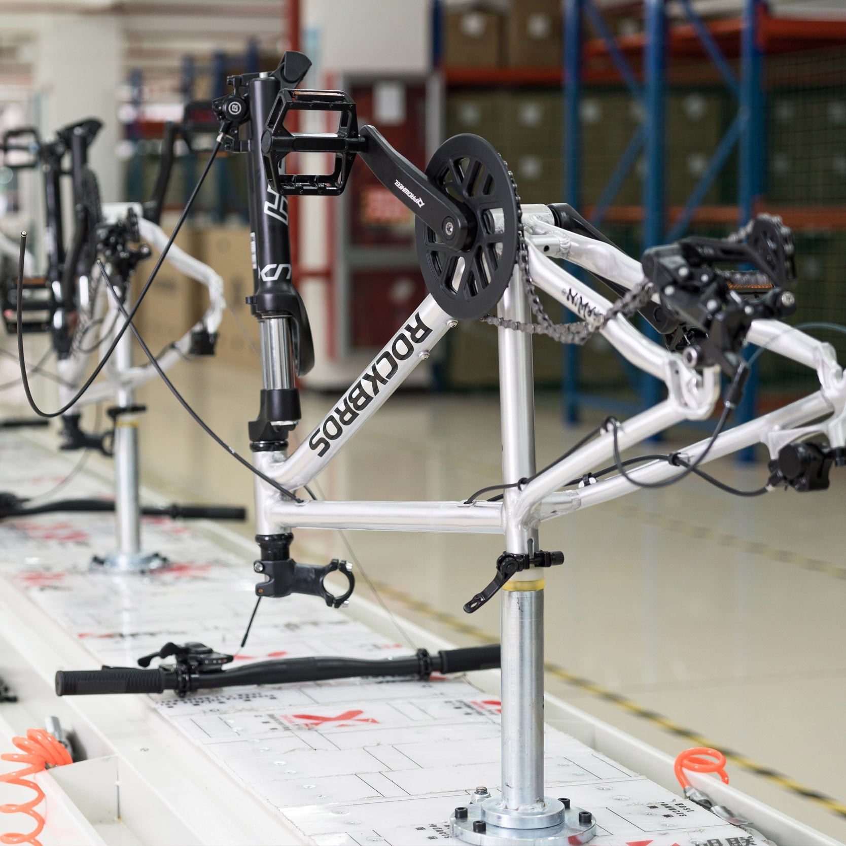 ROCKBROS designers creating sustainable cycling gear with focus on comfort, functionality, and innovation