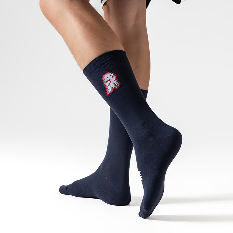 ROCKBROS breathable moisture-wicking mid-crew athletic socks for cycling and sports