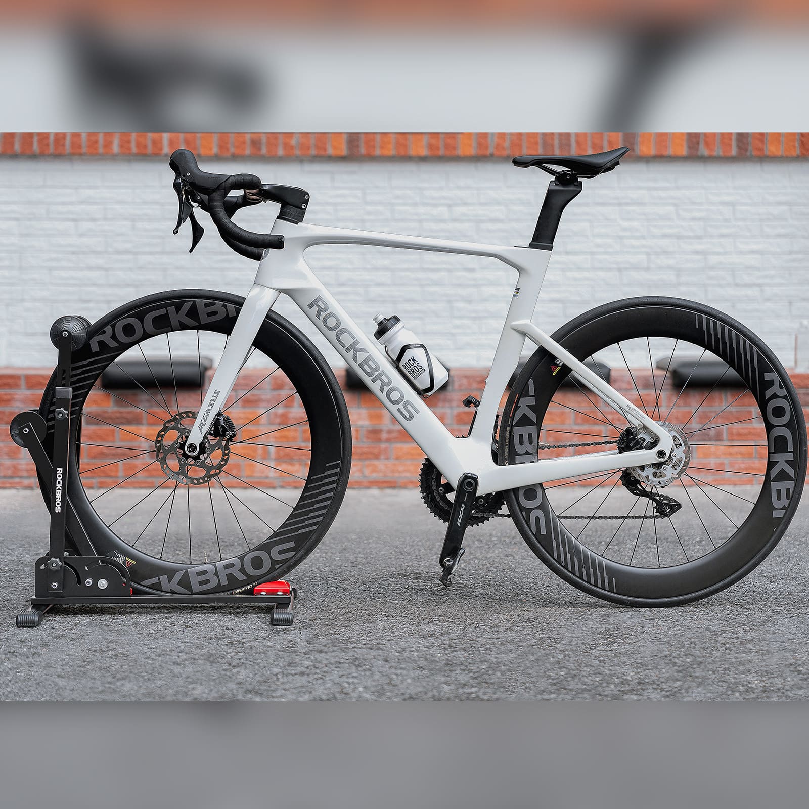 Rockbros Foldable Carbon Steel Bike Stand Bicycle Parking Rack for Road Bikes and Mountain Bikes