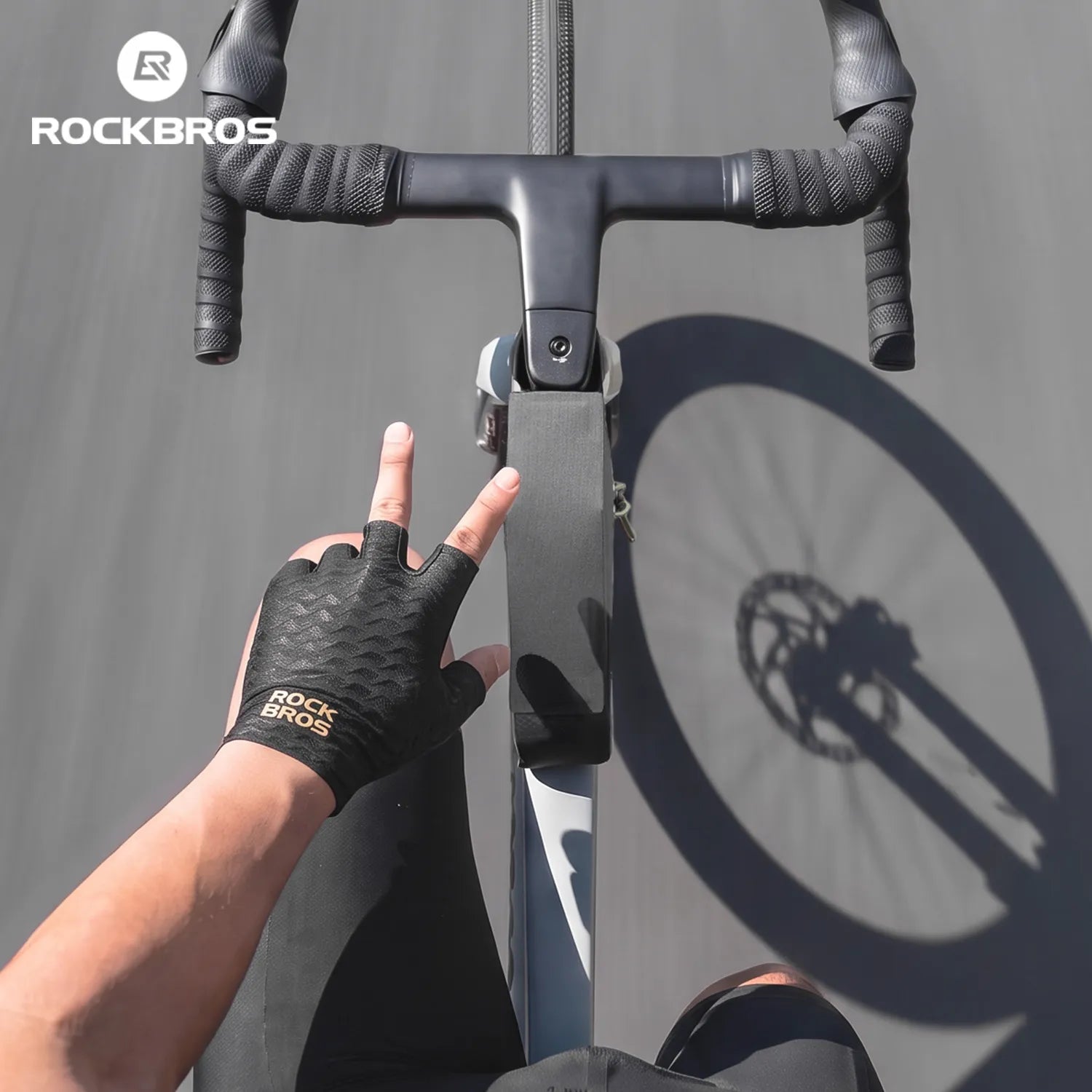 ROCKBROS fully waterproof magnetic bike top tube bag with slim 0.8L design