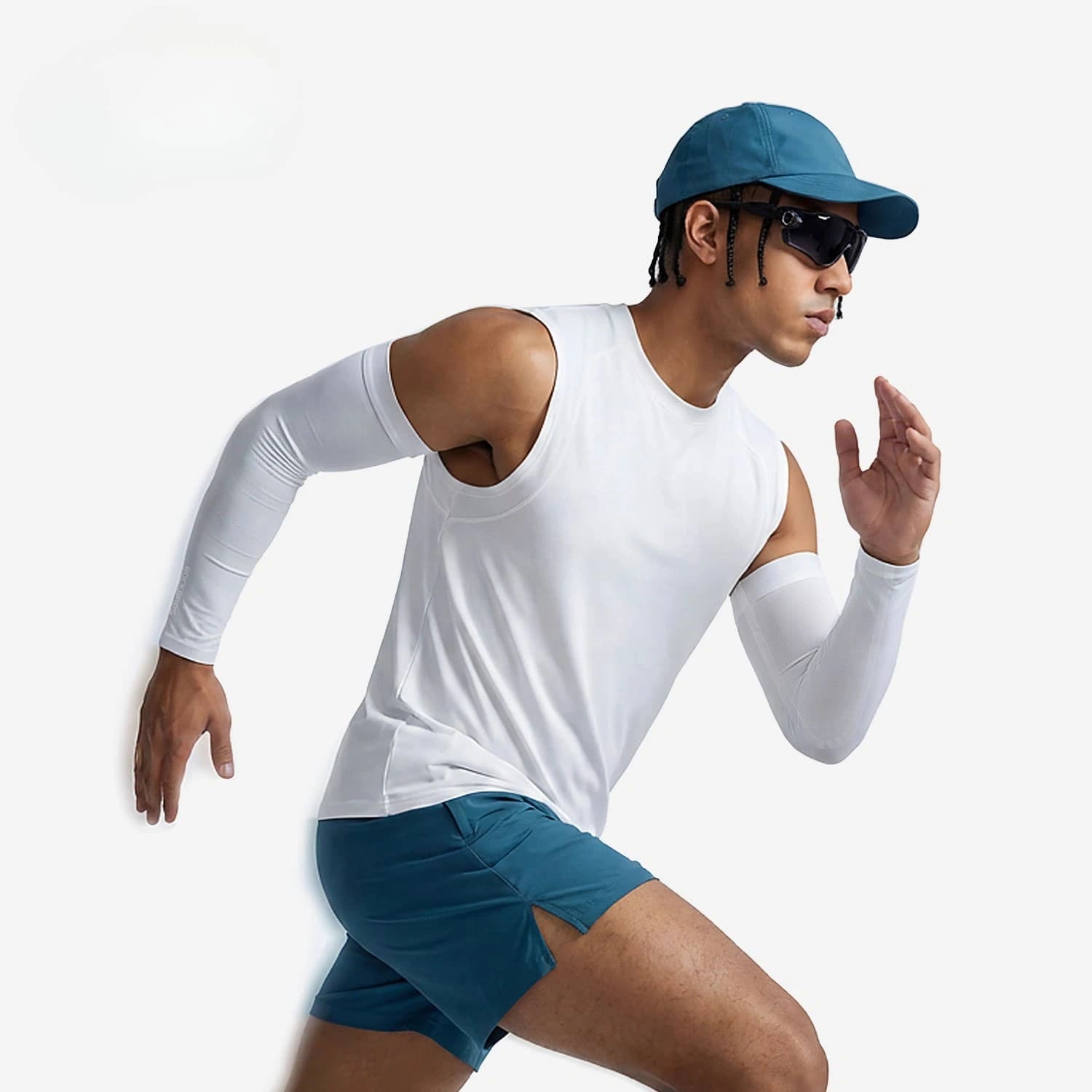 Ice Silk Seamless Sun Protection Arm Sleeves UPF50+ Cooling Breathable UV Arm Covers for Outdoor Sports