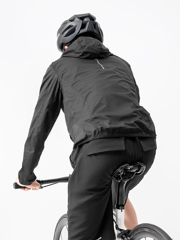 ROCKBROS Men's ROAD-TO-SKY lightweight cycling windbreaker with windproof
#Color_Black