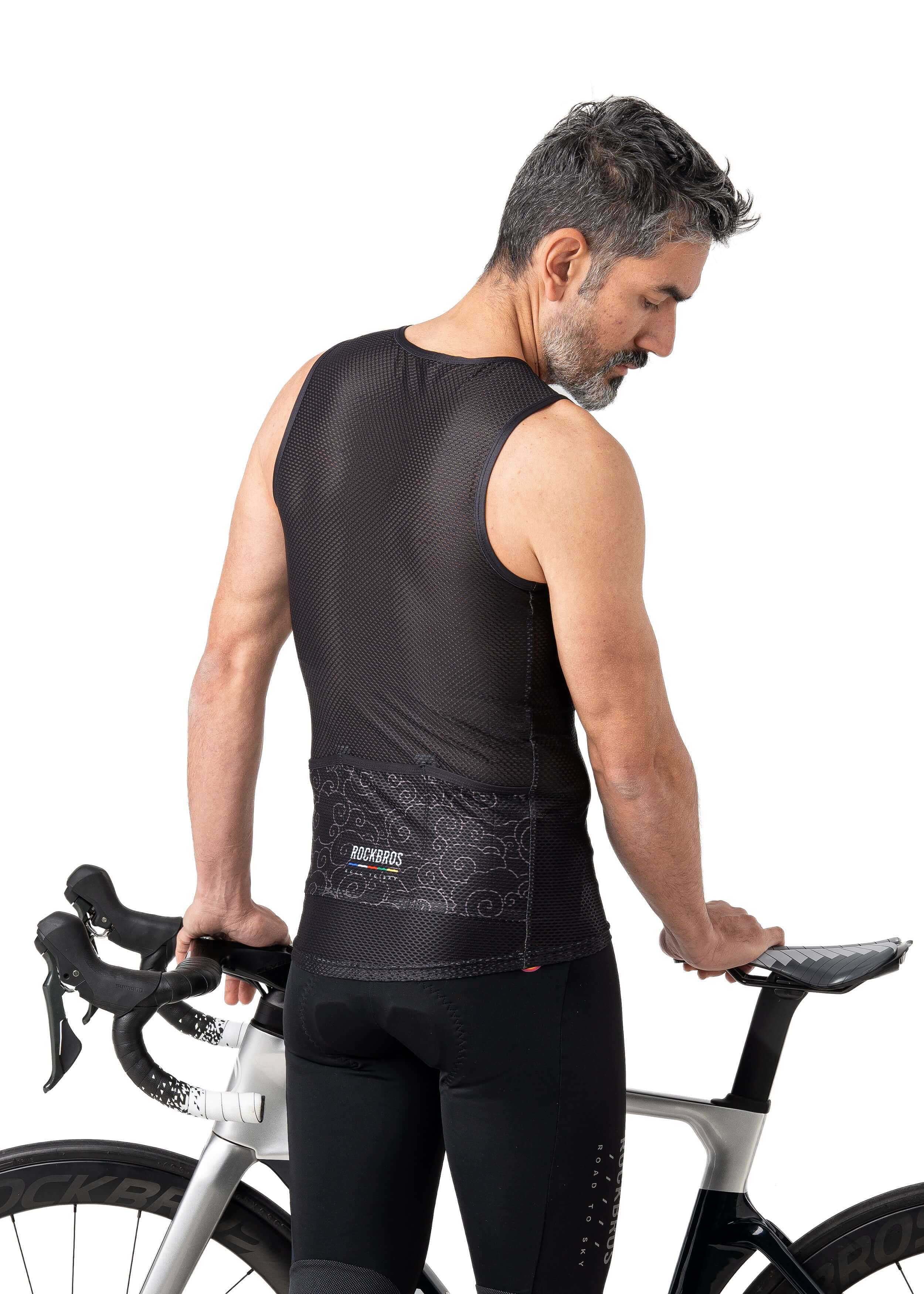 ROCKBROS men’s sleeveless cycling base layer with lightweight, breathable, and quick-dry fabric
#Color_Black