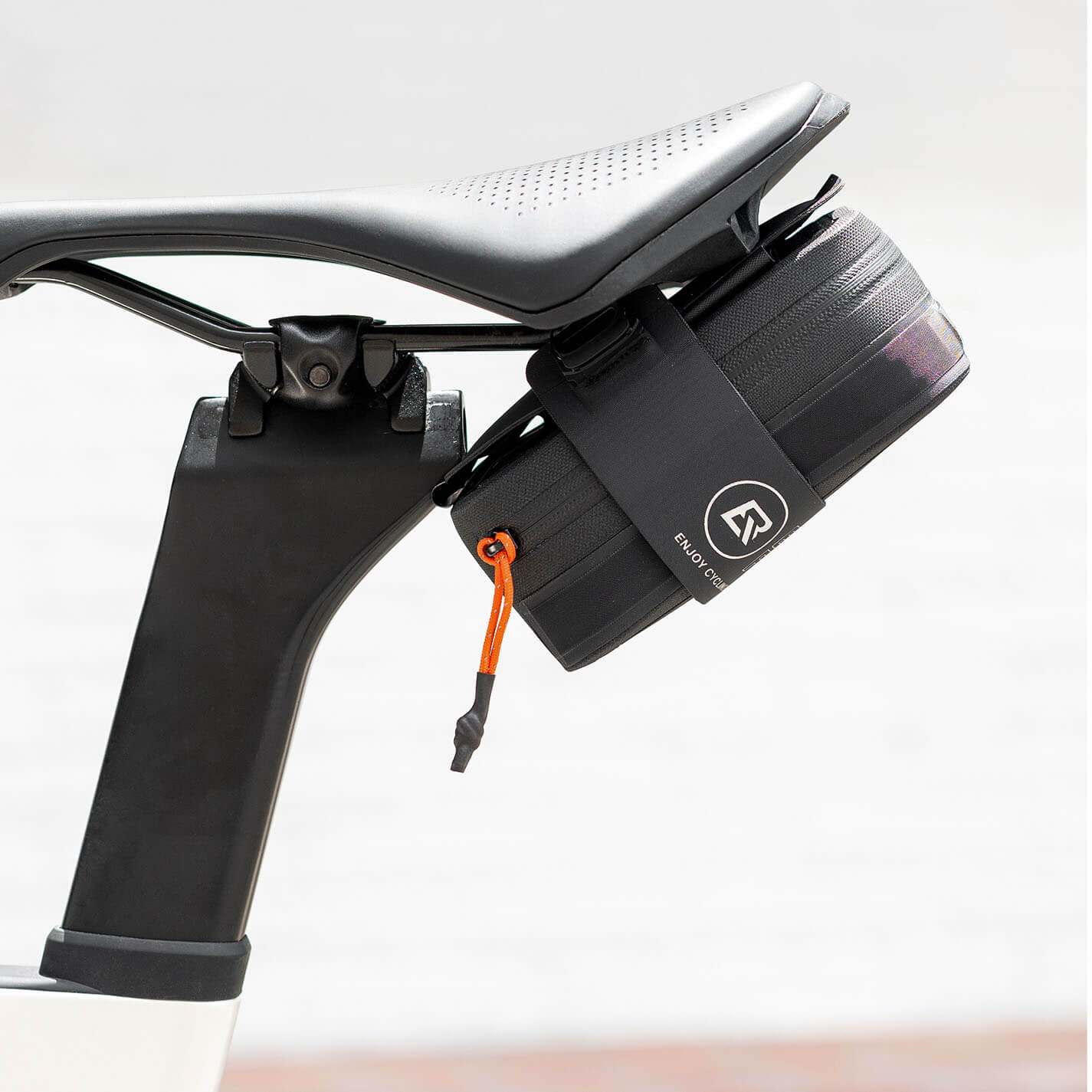 ROCKBROS multi-purpose waterproof rear saddle bag with knob lock system for cycling