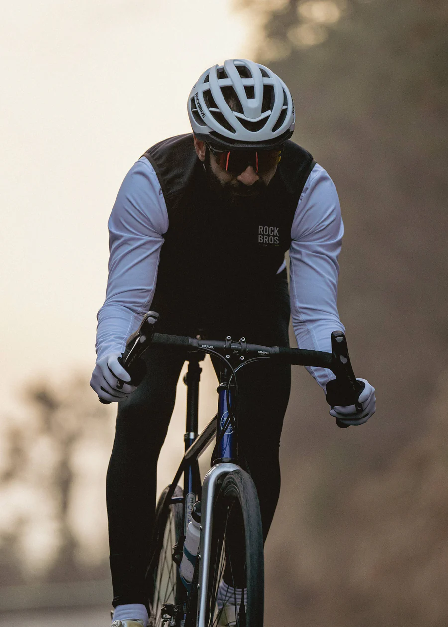 ROCKBROS ROAD-TO-SKY windproof warm cycling vest for men and women breathable thermal bike vest
#Color_Black