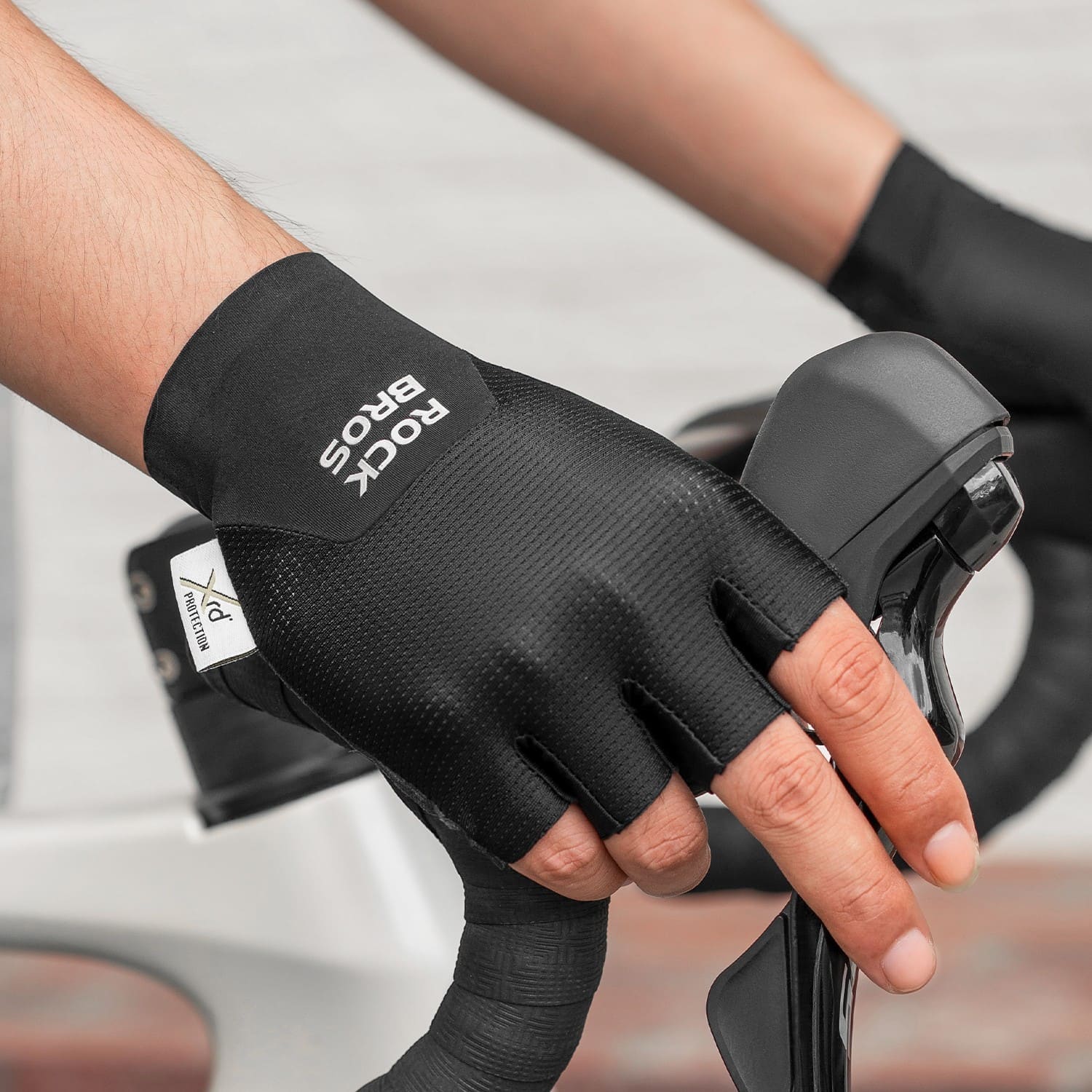 rockbros minimalist half finger cycling gloves breathable anti-slip for road cycling and daily riding
#Color_Black