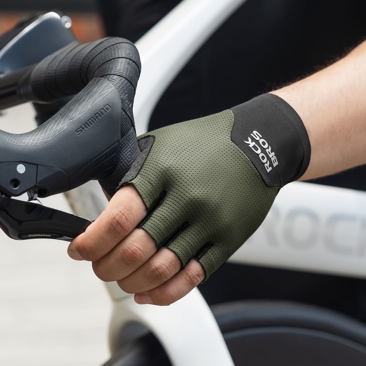 rockbros minimalist half finger cycling gloves breathable anti-slip for road cycling and daily riding