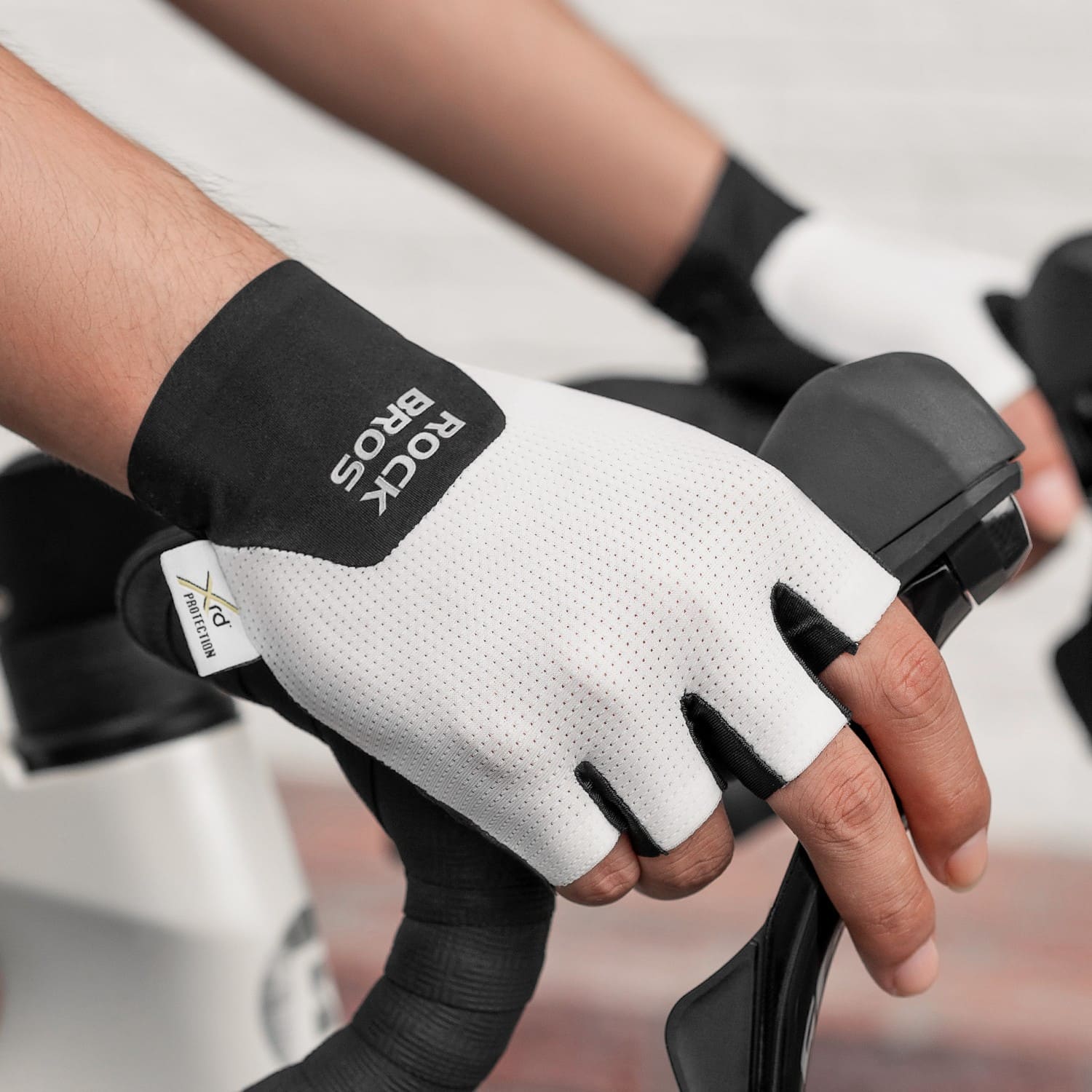rockbros minimalist half finger cycling gloves breathable anti-slip for road cycling and daily riding
#Color_White