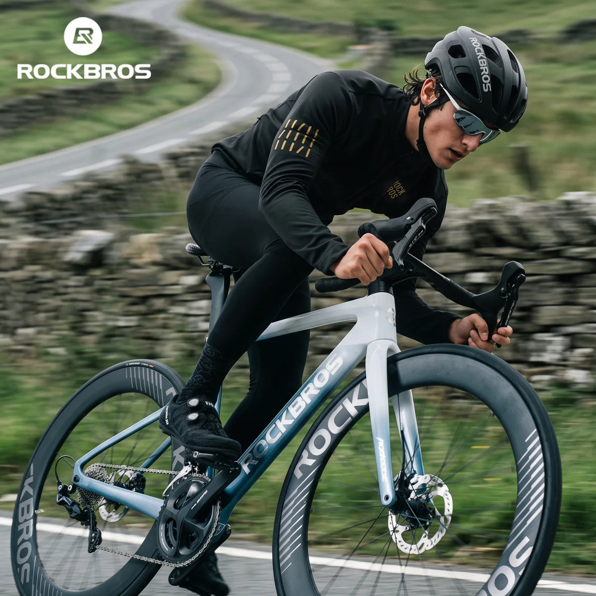 ROCKBROS thermal fleece windproof cycling jacket for cold-weather rides