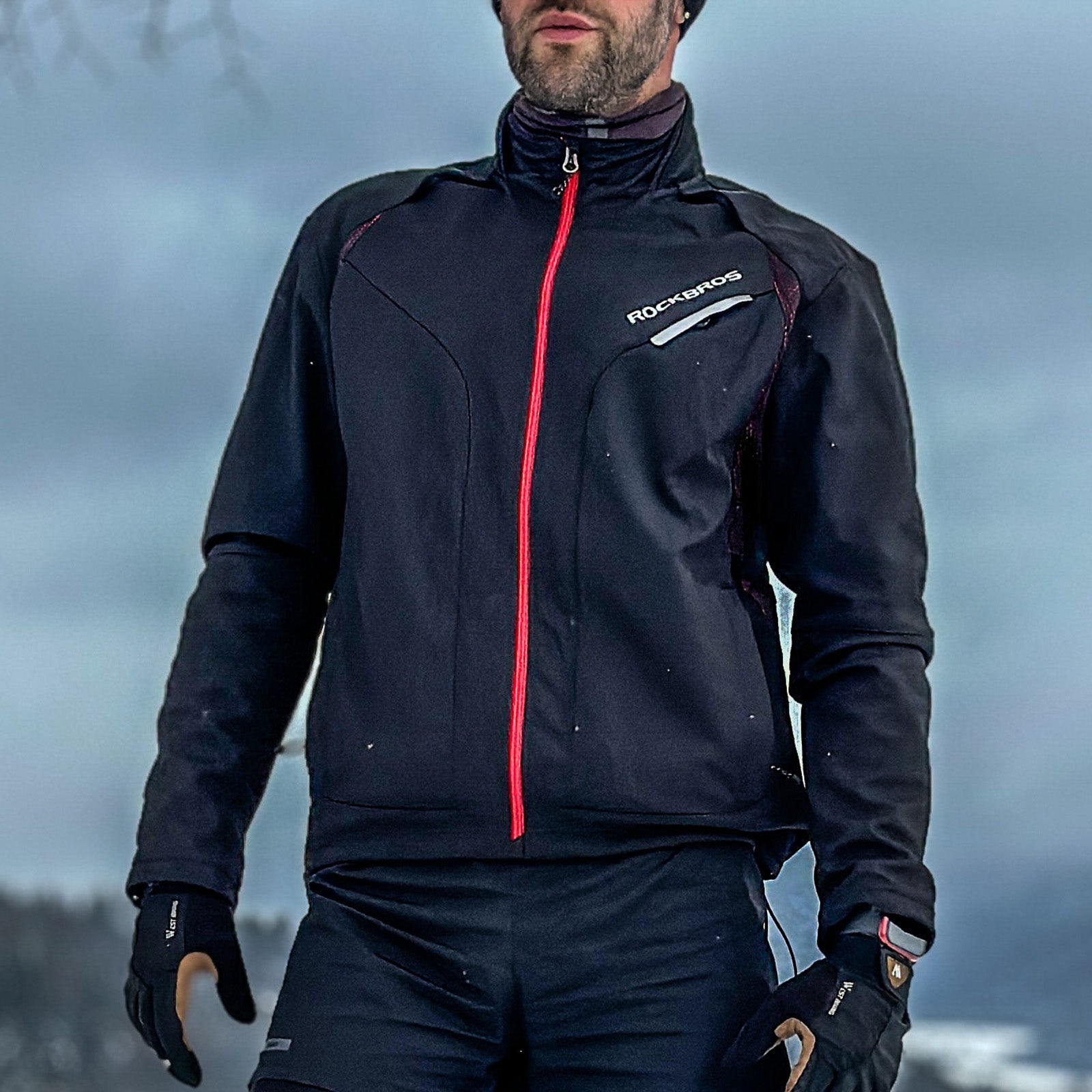 ROCKBROS lightweight waterproof windproof cycling jacket for men and women