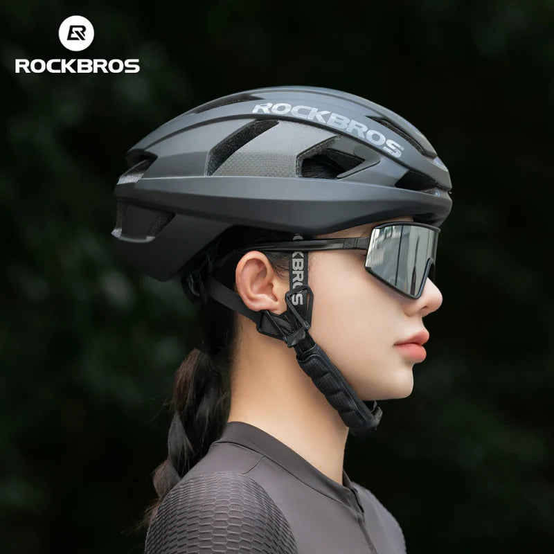 ROCKBROS carbon fiber cycling helmet with lightweight and impact protection