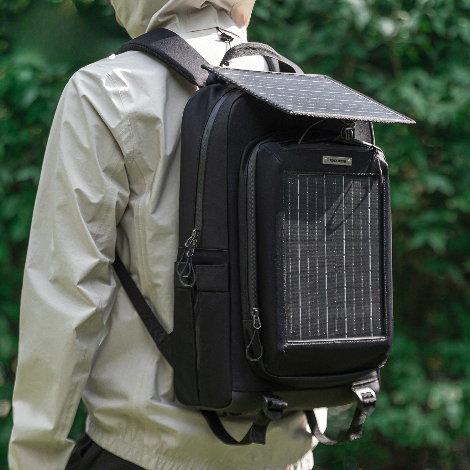 ROCKBROS 20L solar-powered cycling backpack with large capacity for outdoor travel and commuting