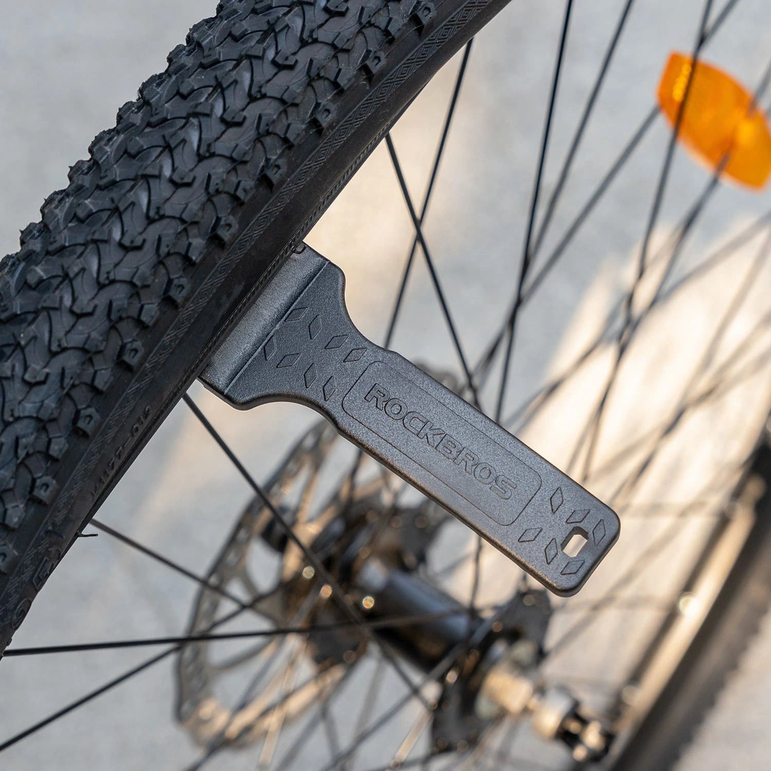ROCKBROS lightweight bike tire lever set, nylon fiber tool for MTB and road bike tire repair