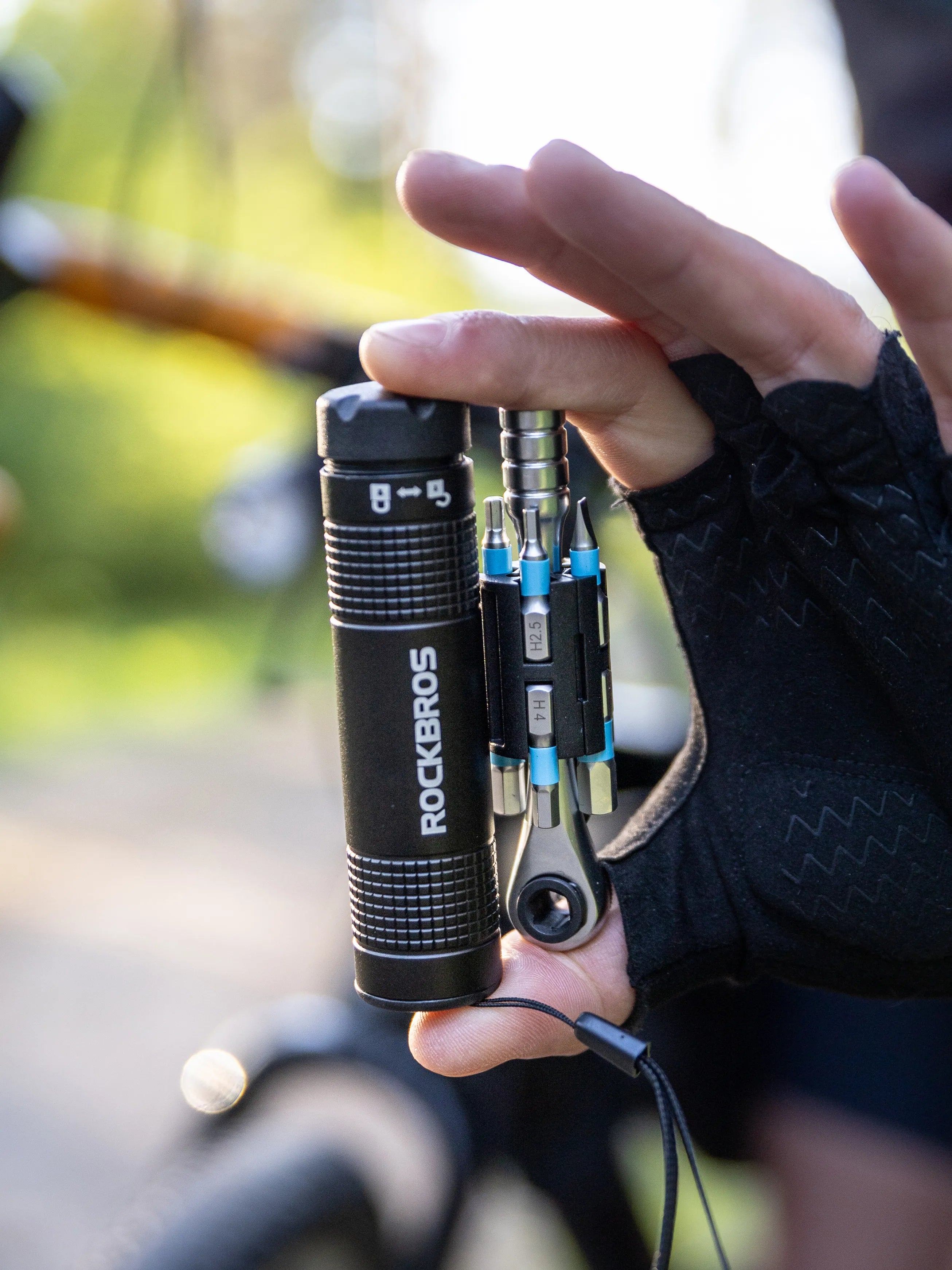 ROCKBROS bike tools for gravel bike maintenance and roadside repairs