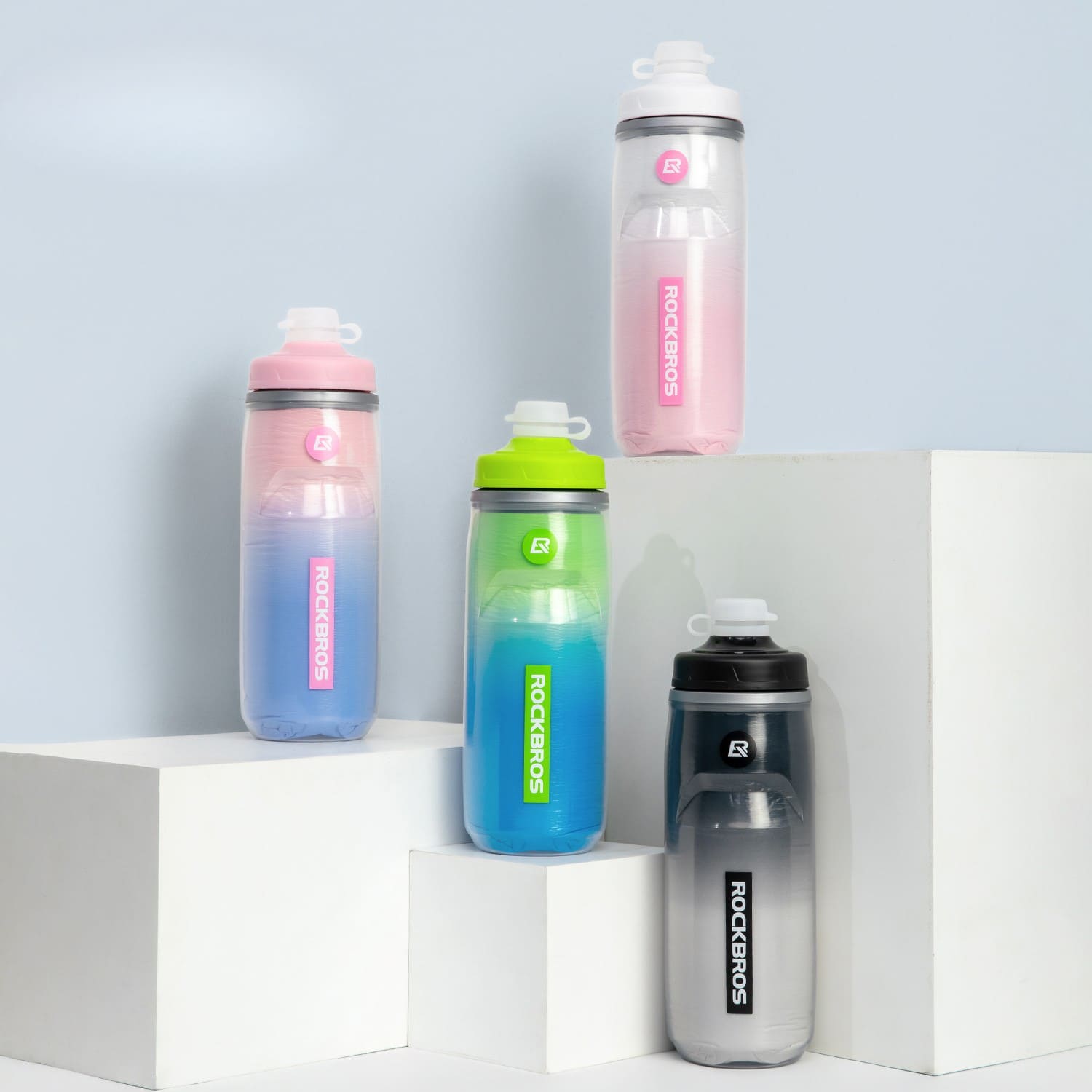 ROCKBROS insulated squeeze cycling water bottle 620ml with leak-proof spout  for bike riding and outdoor use