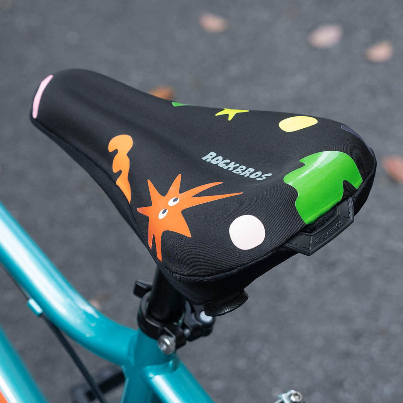 ROCKBROS kids bike seat cover with cute cartoon design
#Color_Black