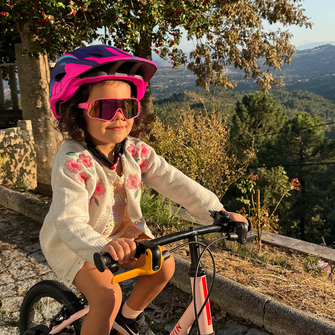 Kids enjoying safe outdoor adventures with ROCKBROS cycling gear