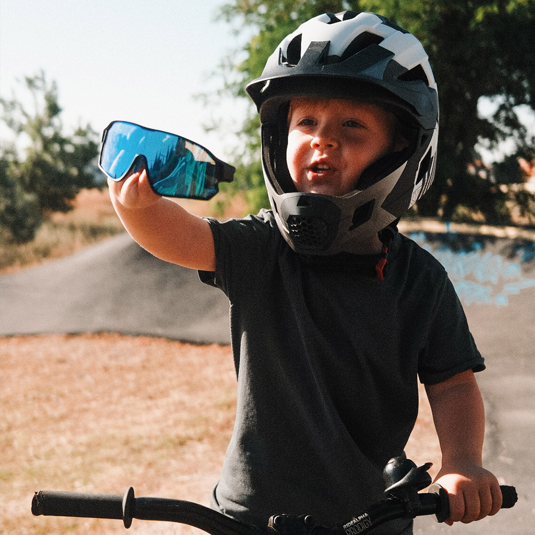 Kids enjoying safe outdoor adventures with ROCKBROS cycling gear