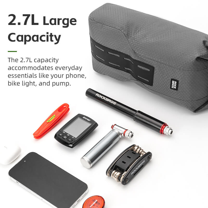 ROCKBROS 2.7L fork rack bag installed on mountain bike for off-road rides