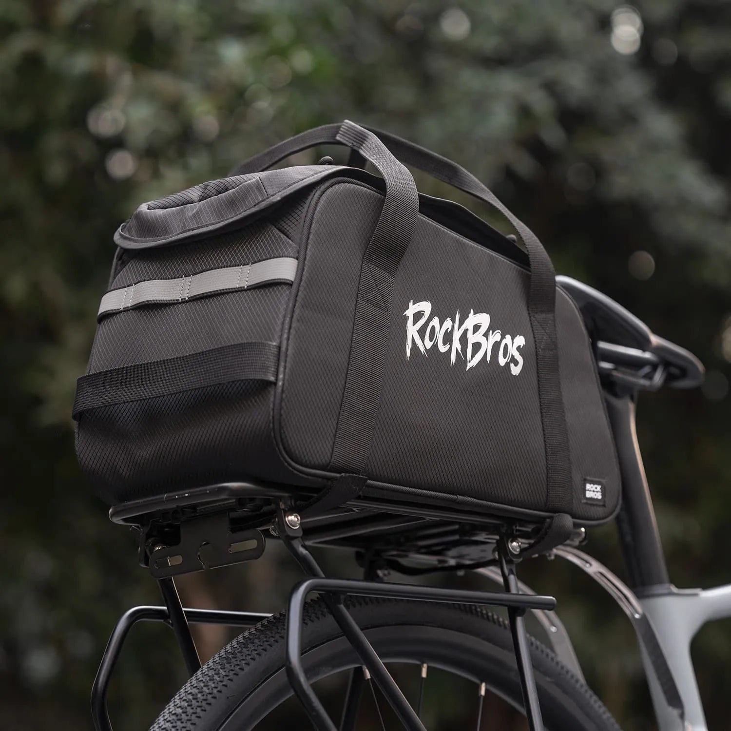 rockbros large capacity bike rear rack bag backpack 10.5l with eva support helmet net rain cover for cycling