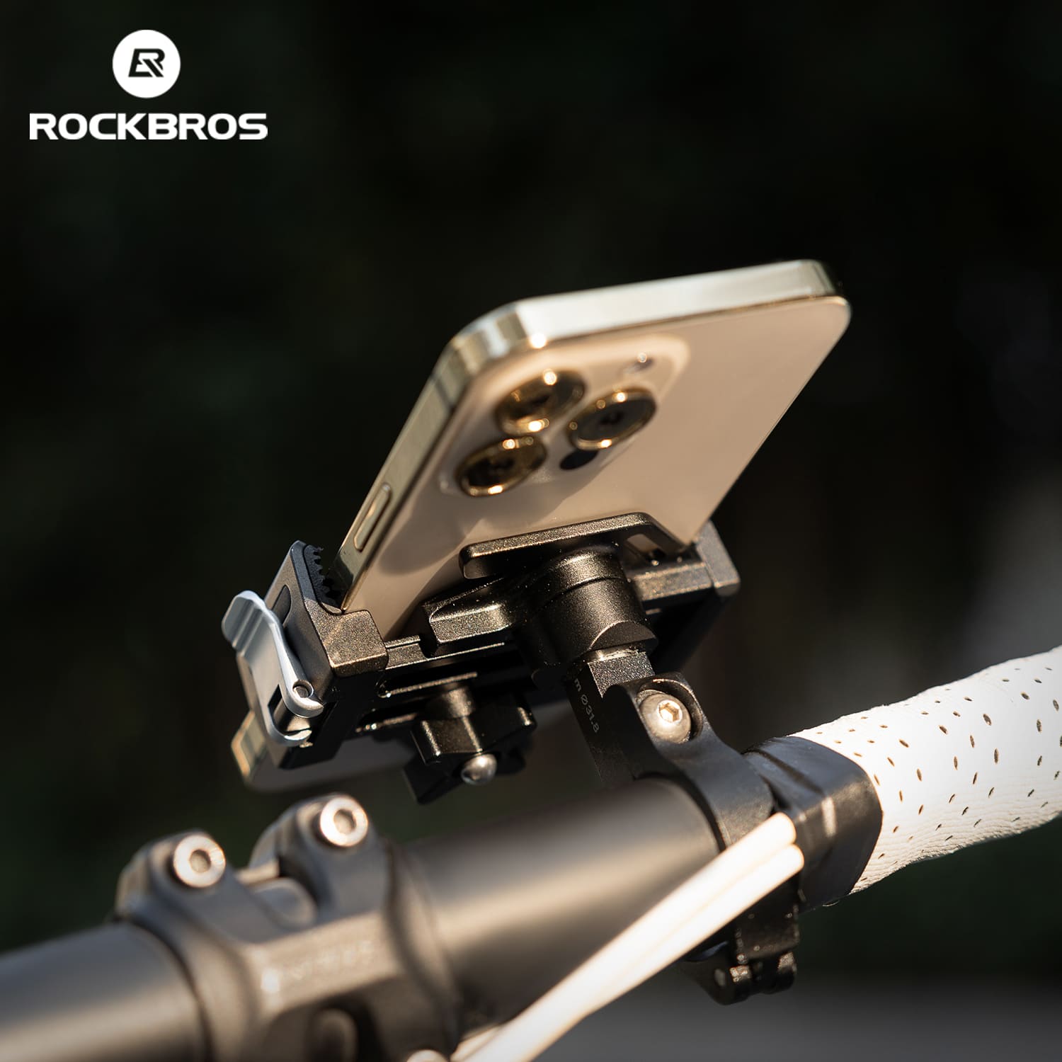ROCKBROS Lightweight Quick-Release Aluminum Bike Phone Mount With Adjustable Clamp and Anti-Slip Design
