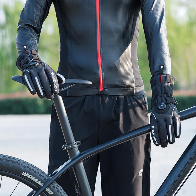 ROCKBROS long finger gloves with fleece lining and lock clip for winter riding