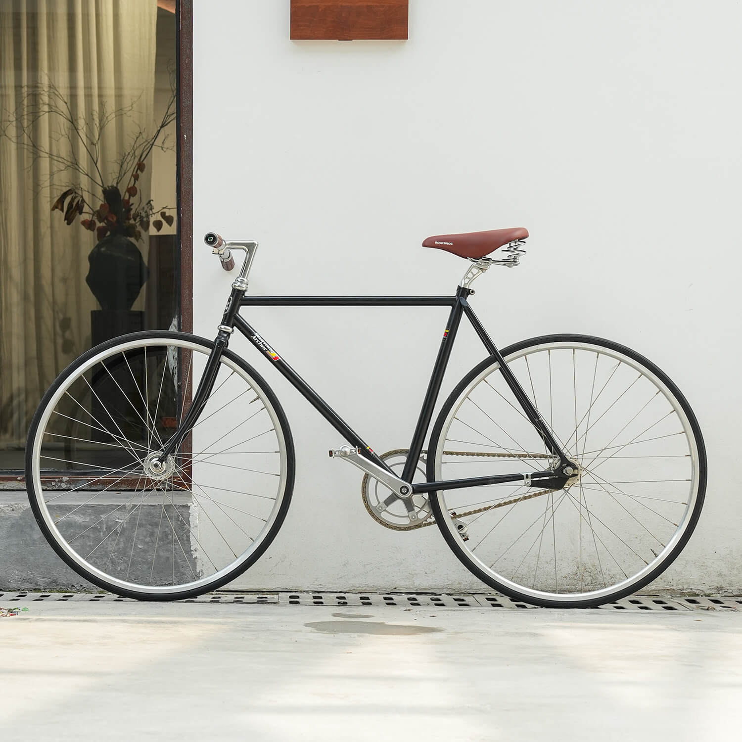 ROCKBROS vintage comfort bike saddle with dual-spring shock absorption