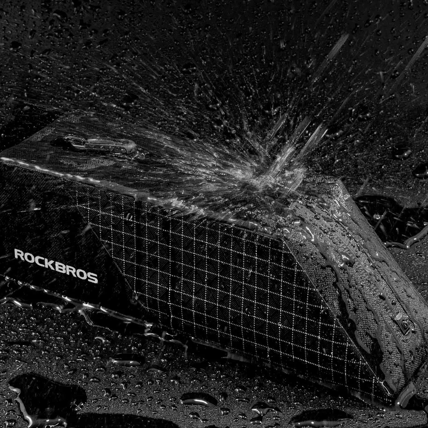 ROCKBROS waterproof aerodynamic bike top tube bag for road cycling and commuting
